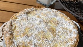 Apfelkuchen mit Schmand