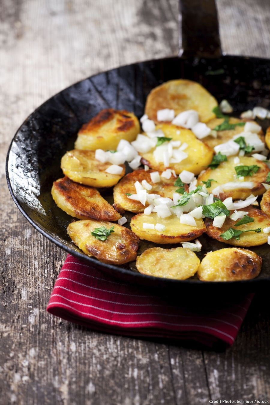 Bratkartoffeln selber machen, geht ganz einfach mit der Harecker Pfanne.