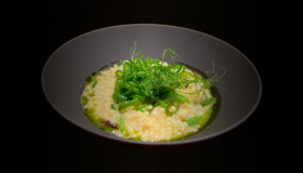 Fregola sarda mit grünen Bohnen