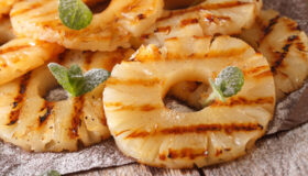 Gegrillte ananas