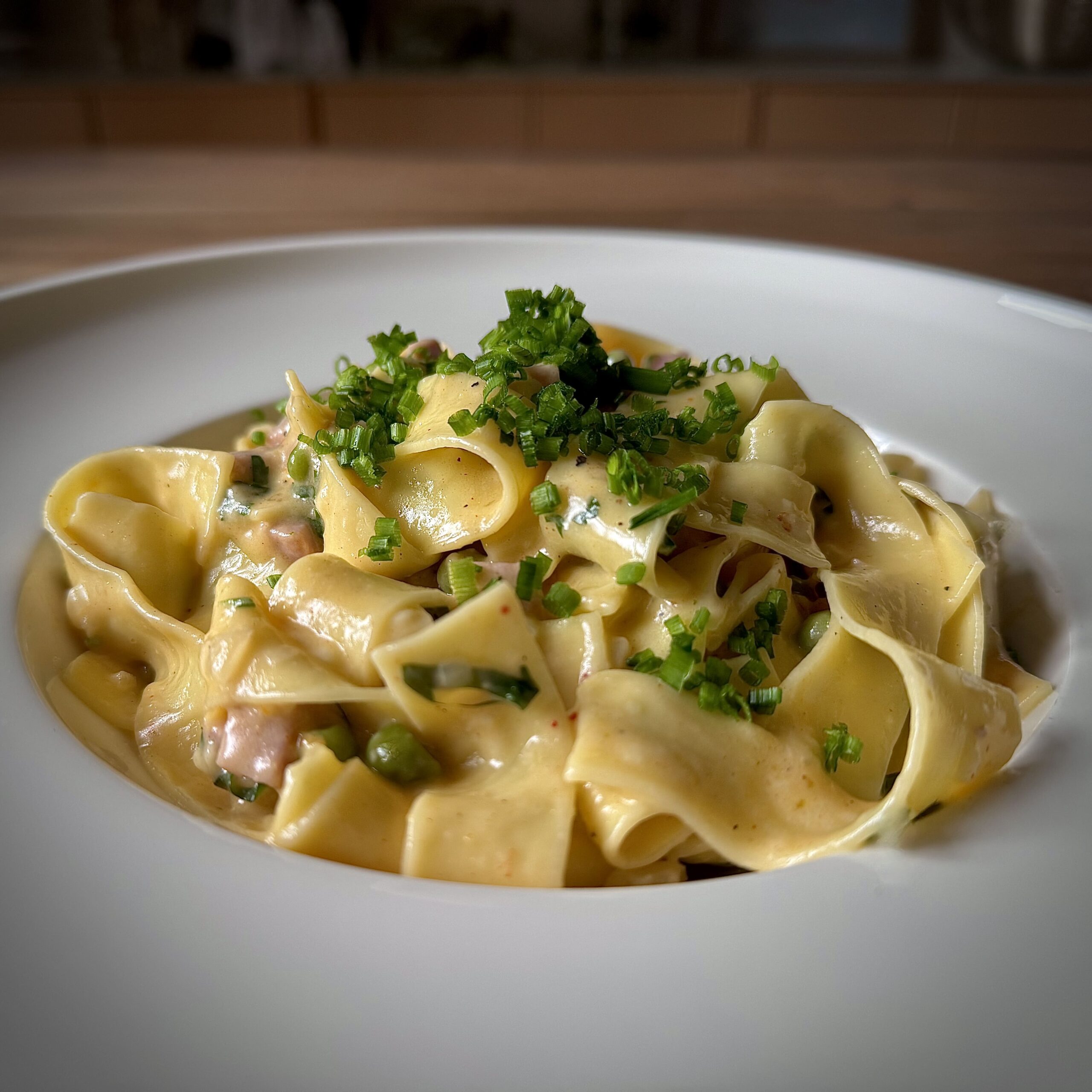 Pappardelle mit Erbsen