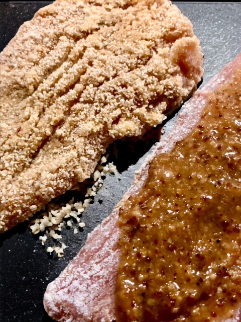 Münchner Schnitzel einfach und schnell panieren.