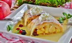 Apfelstrudel Rezept
